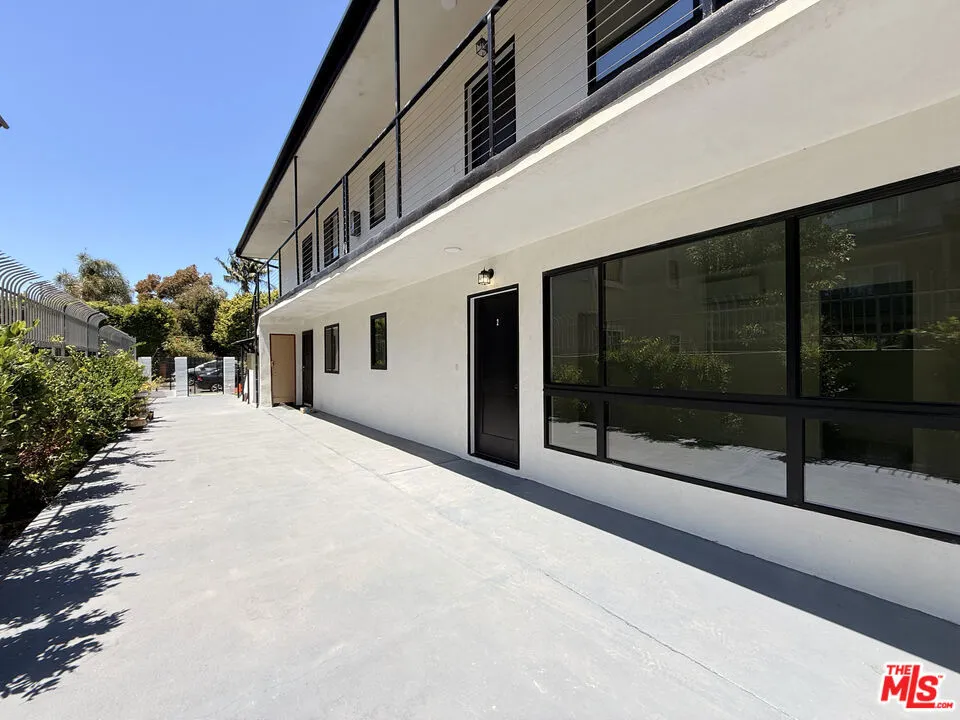 540 Indiana Avenue #2 Venice, CA 90291