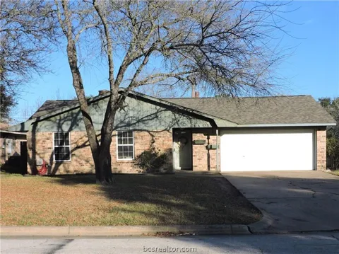 3603 Holly Drive