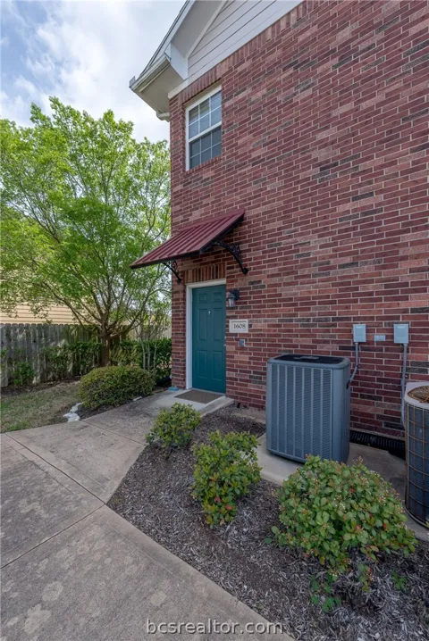 801 Luther Street W #1608