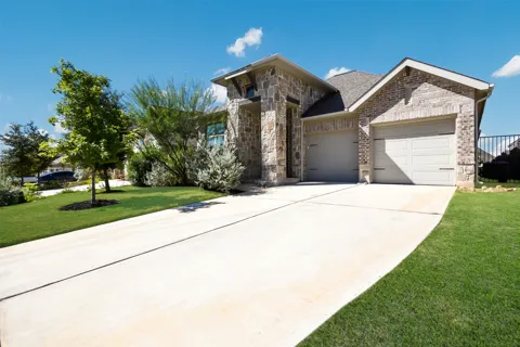 228 Pisa Lane