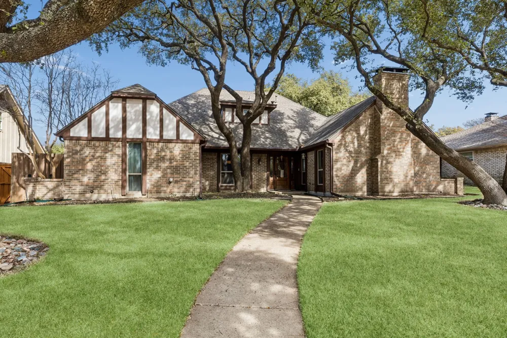 7 Bunker Hill Richardson, TX 75080