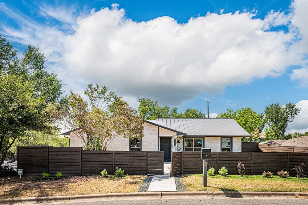 3907 Chase Circle Austin, TX 78721