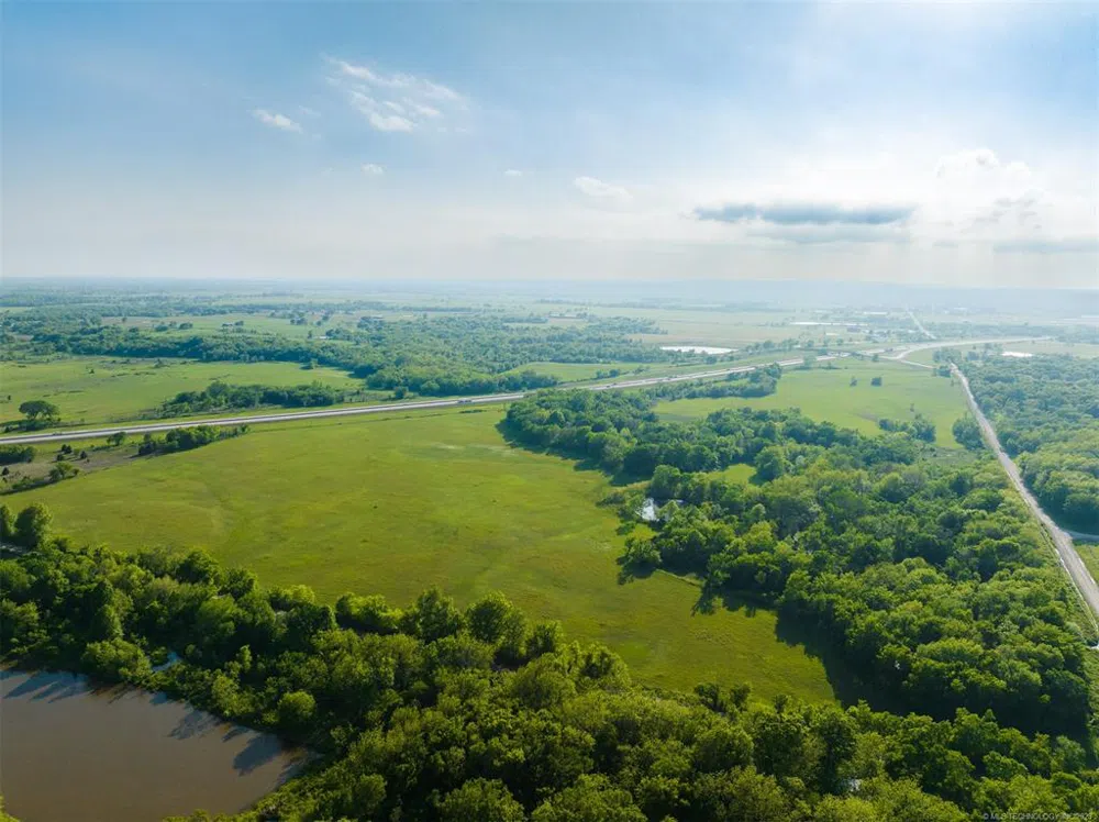 8 S 417th EastAvenue