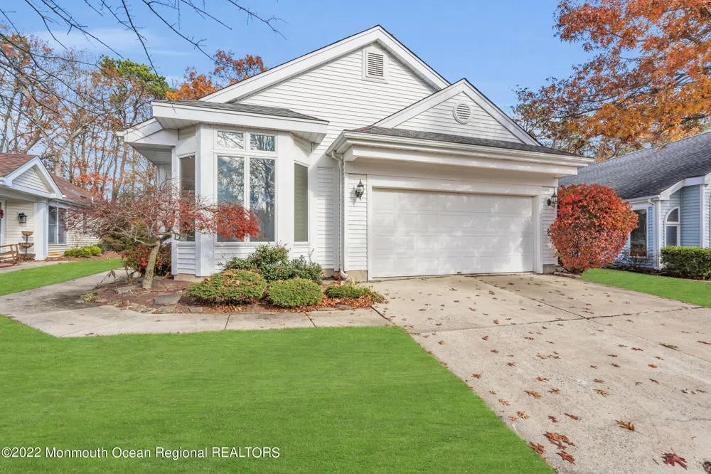 2344 Coral Leaf Road