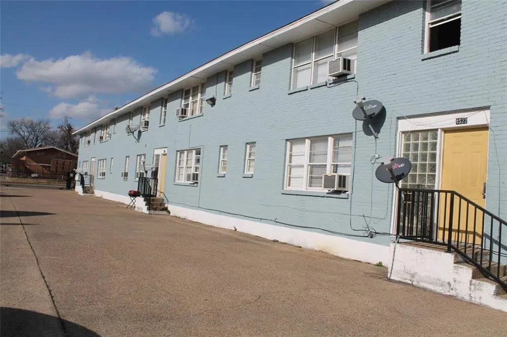 4520 Columbia Avenue