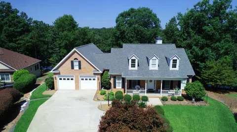 211 MILFORD LANE LANE