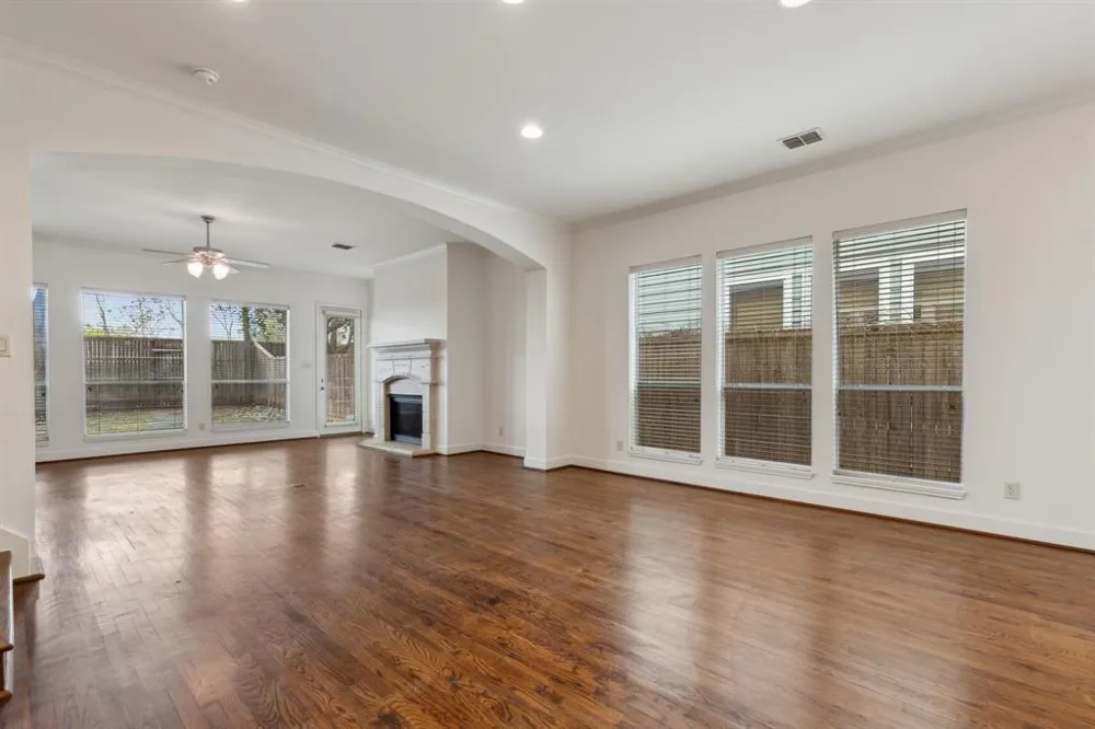 4521 W University Boulevard Dallas, TX 75209