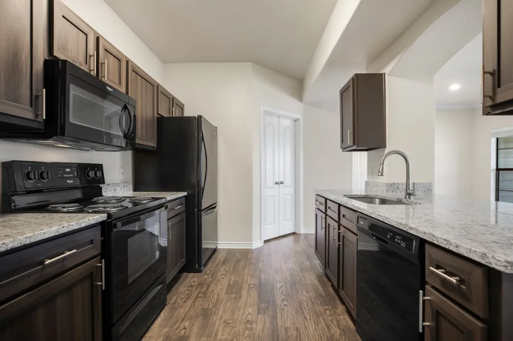 501 E Stassney Lane #1410 Austin, TX 78745