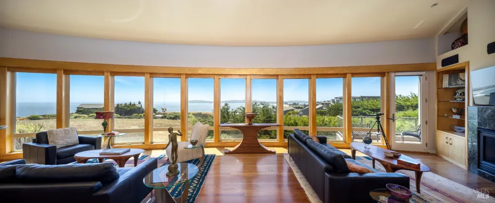 20997 Pelican Loop Bodega Bay, CA 94923