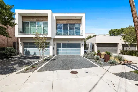 5011 Mission Avenue #B
