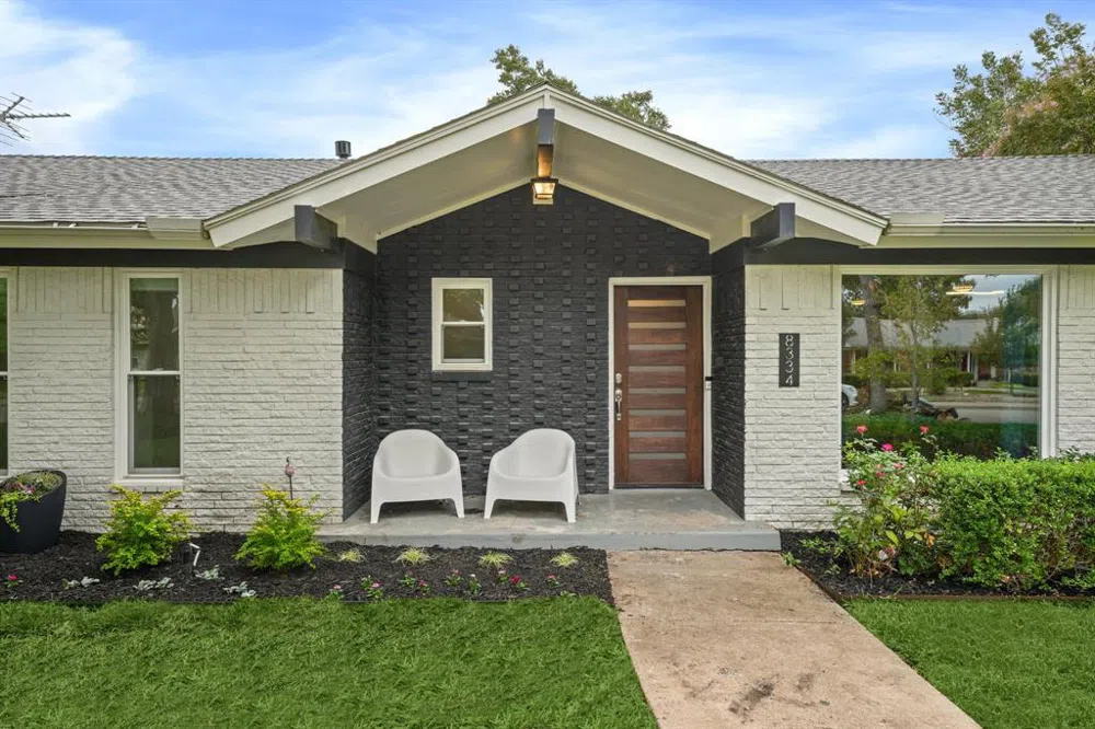 8334 Londonderry Lane