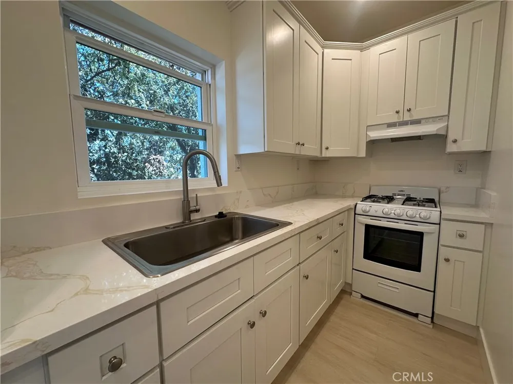 323 W 4th Street #407 Long Beach, CA 90802