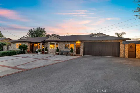 10565 Mahoney Drive