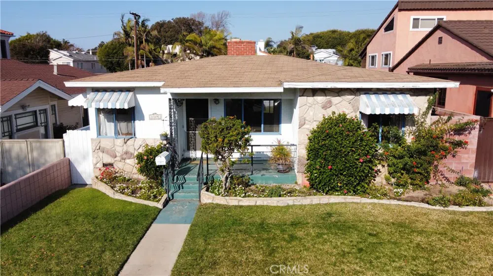 709 Avenue B Redondo Beach, CA 90277