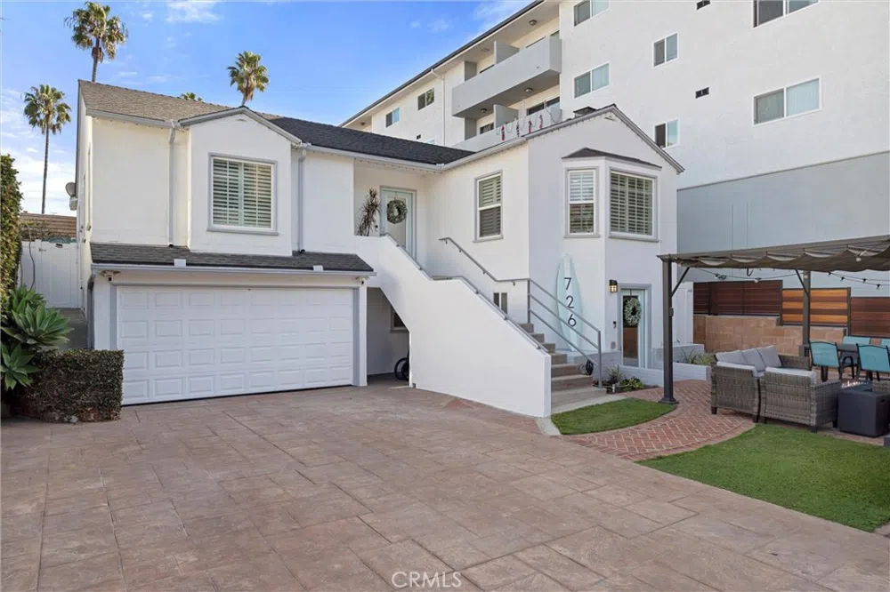 726 Esplanade Redondo Beach, CA 90277