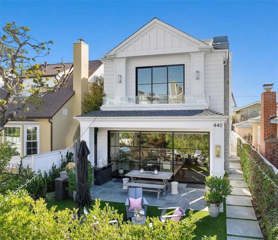 440 8th Street Manhattan Beach, CA 90266