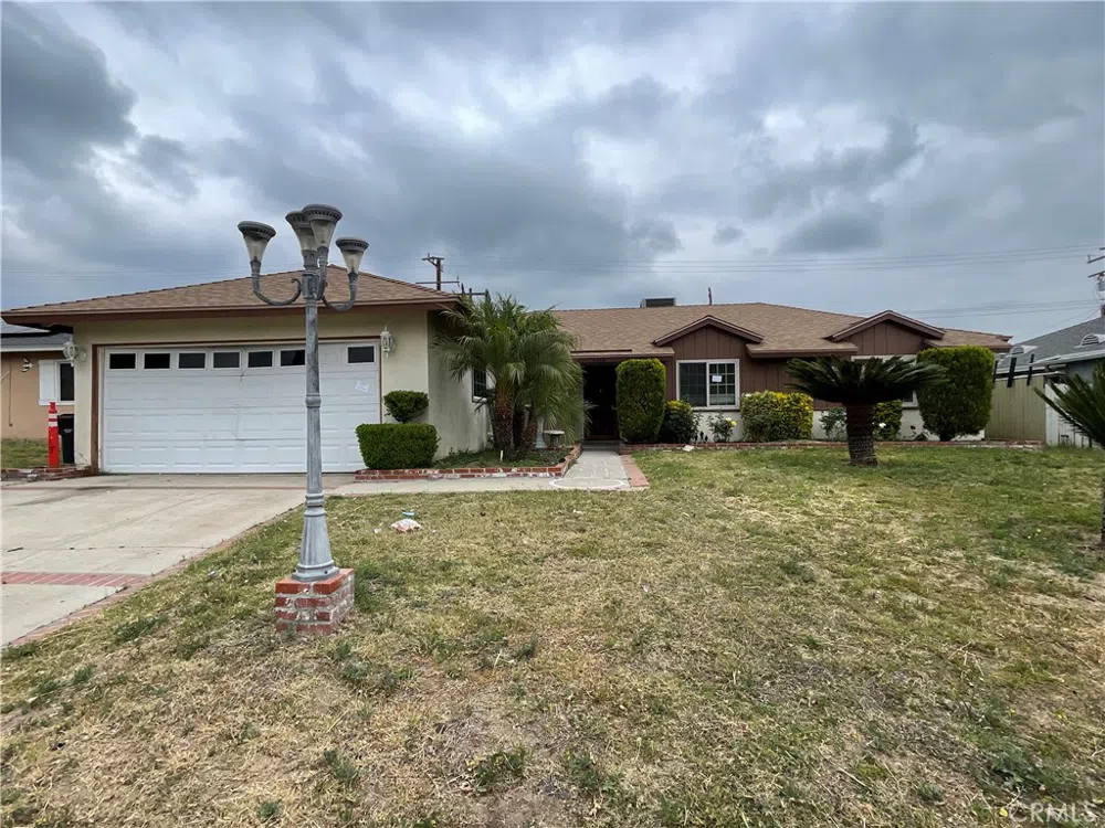 3769 Modesto Drive San Bernardino, CA 92404