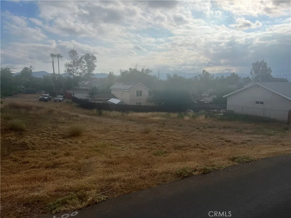 Elsinore Lane Menifee, CA 92587