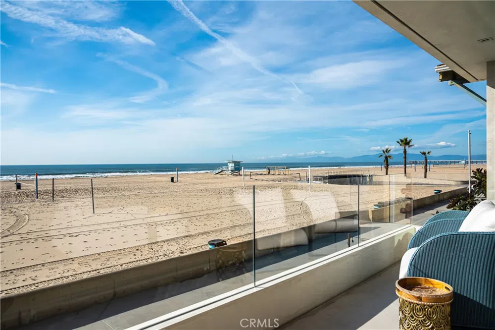 110 The Strand Hermosa Beach, CA 90254