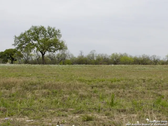 00 ST HWY 173 Bigfoot, TX 78005