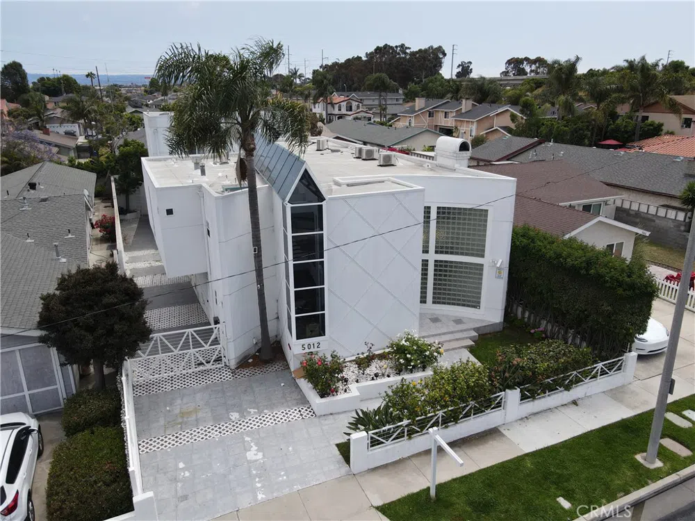 5012 W 119th Street Hawthorne, CA 90250