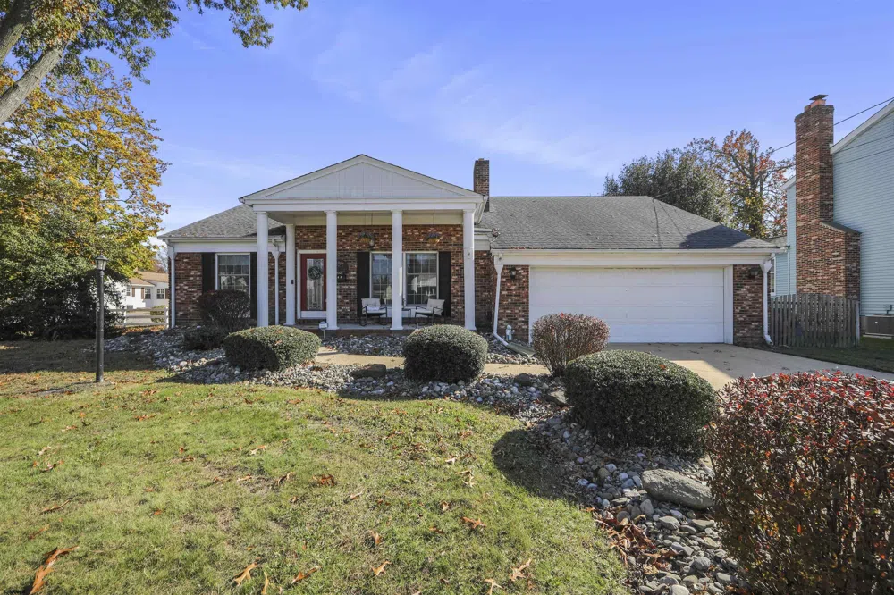 582 Pleasant St E Hammonton, NJ 08037