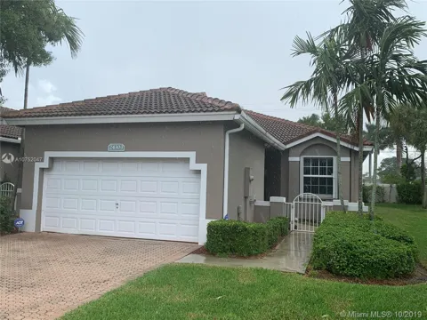 2430 Aragon Blvd #3