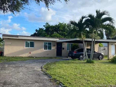 7770 NW 36th St