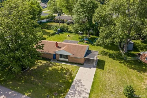 1746 Ashstan Drive