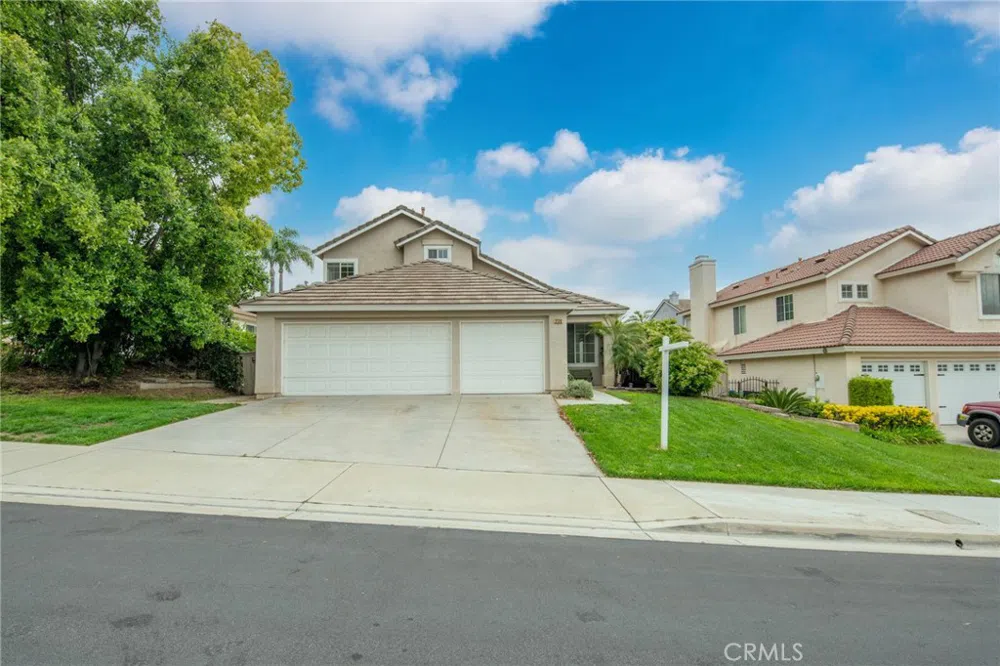 2120 Paseo Grande Chino Hills, CA 91709
