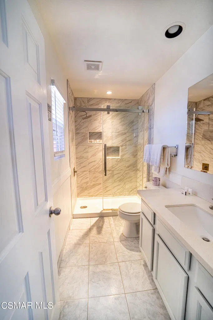 66180 Hacienda Avenue Desert Hot Springs, CA 92240