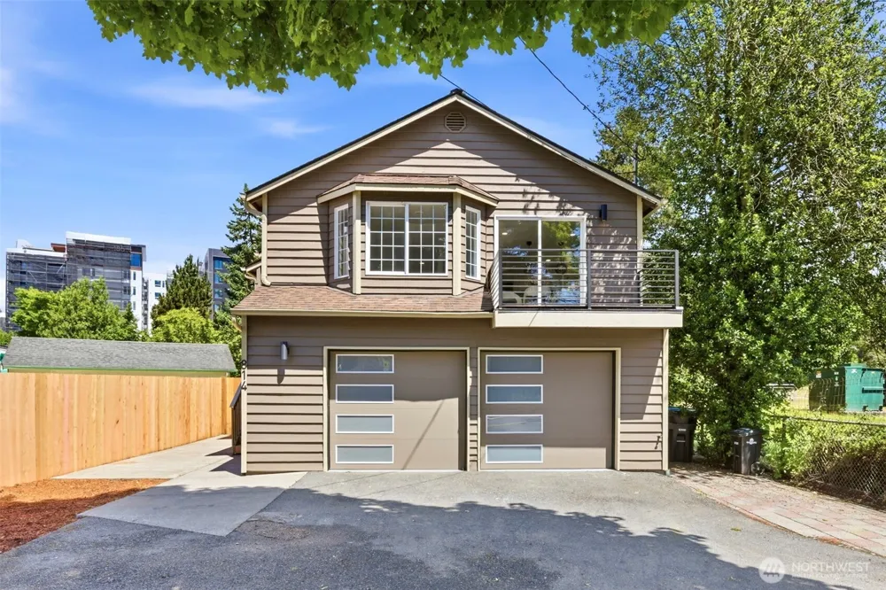 814 NE 185th Street Shoreline, WA 98155