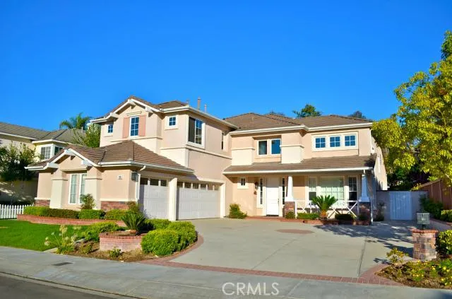 18 Ledgewood Drive Rancho Santa Margarita, CA 92688
