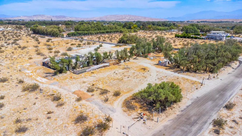 17366 Avenida Manzana