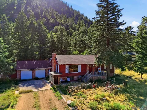 7865 W US Highway 24