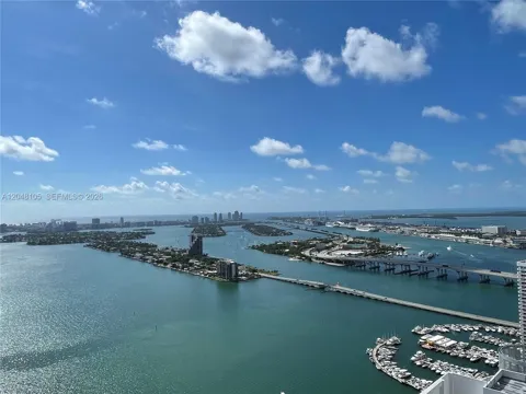 1900 Bayshore Dr #5003