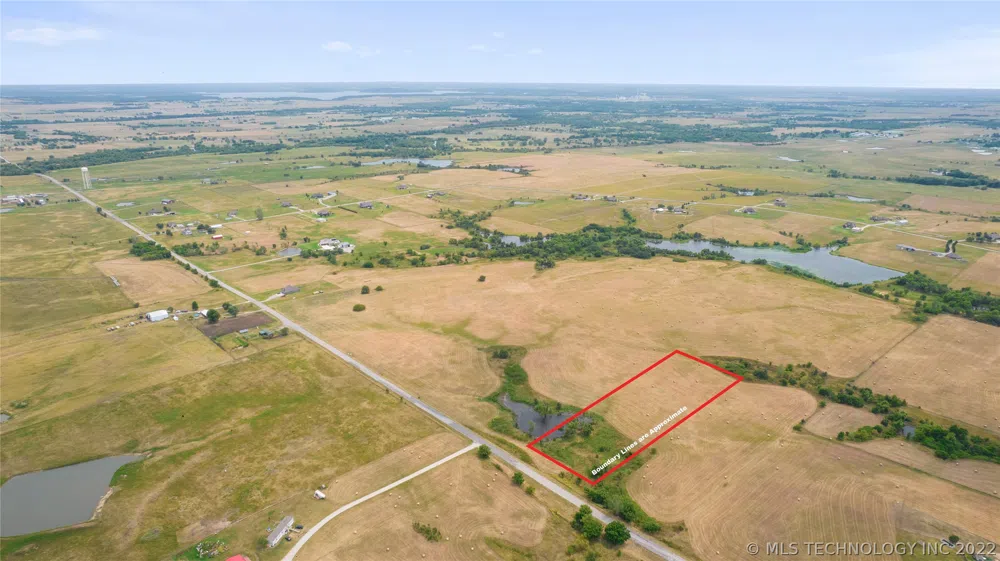 2 E 360 ROAD Oologah, OK 74080
