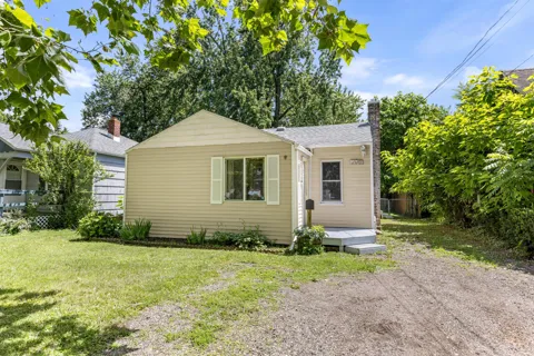 205 Eldred Street