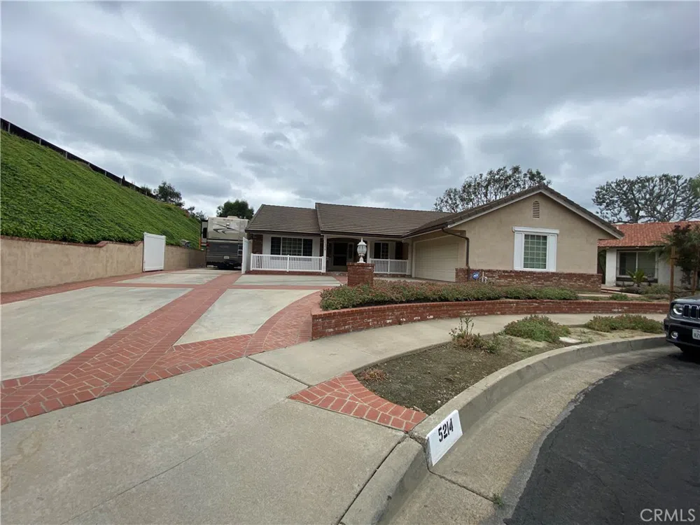 5214 E Glen Arbor Lane