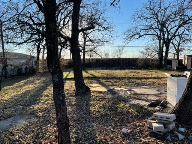 1720 Highland Drive W