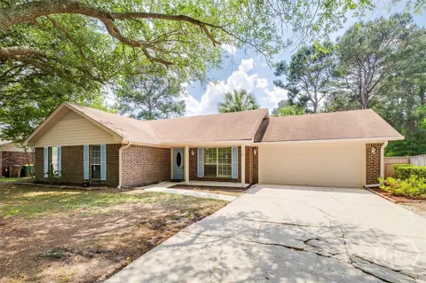 1 Longleaf Circle