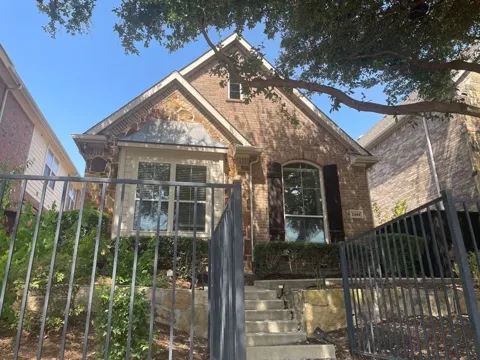 2444 Sunderland Lane