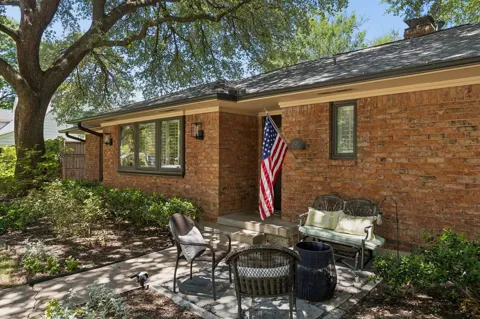 926 Chadwick Drive