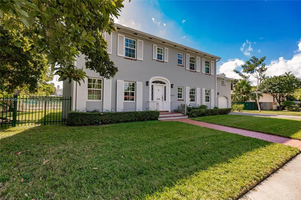 1234 NE 96th St Miami Shores, FL 33138
