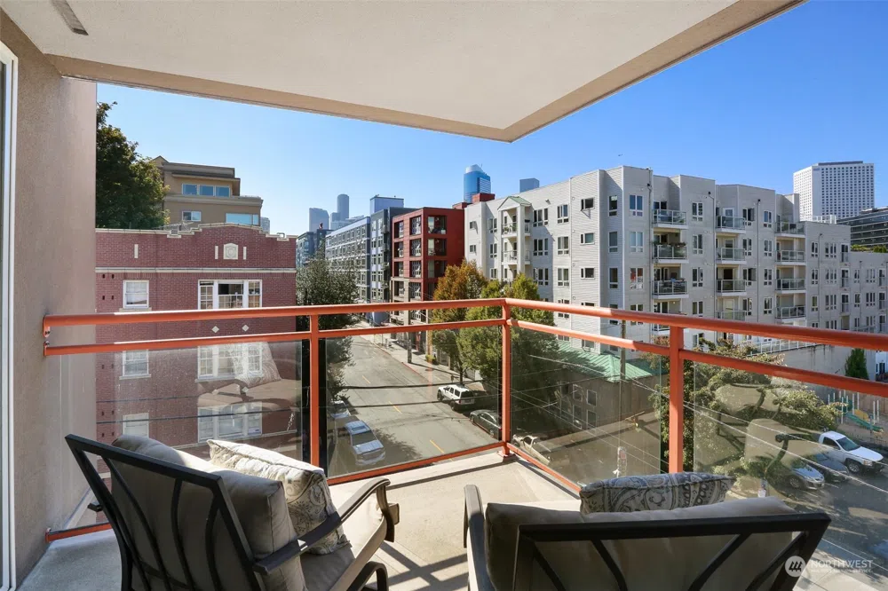 1700 Bellevue Avenue #404