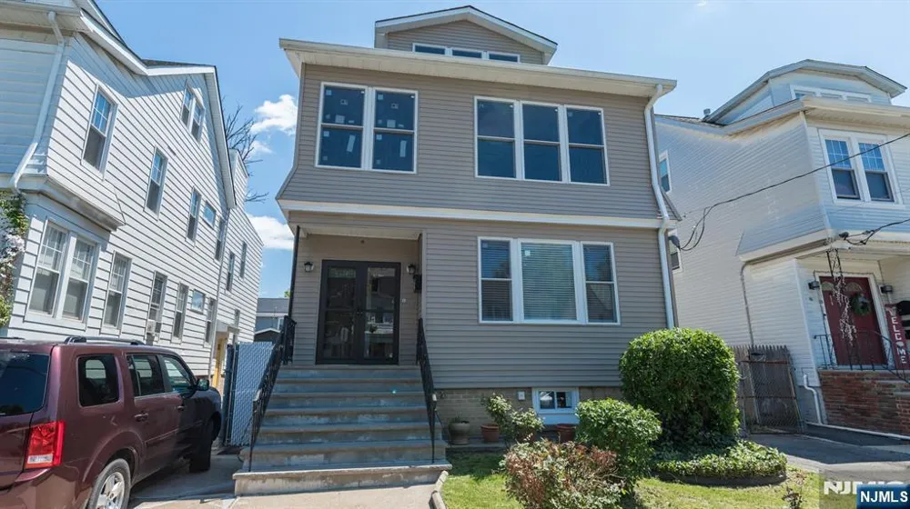 180-182 Ellery Avenue Newark, NJ 07106