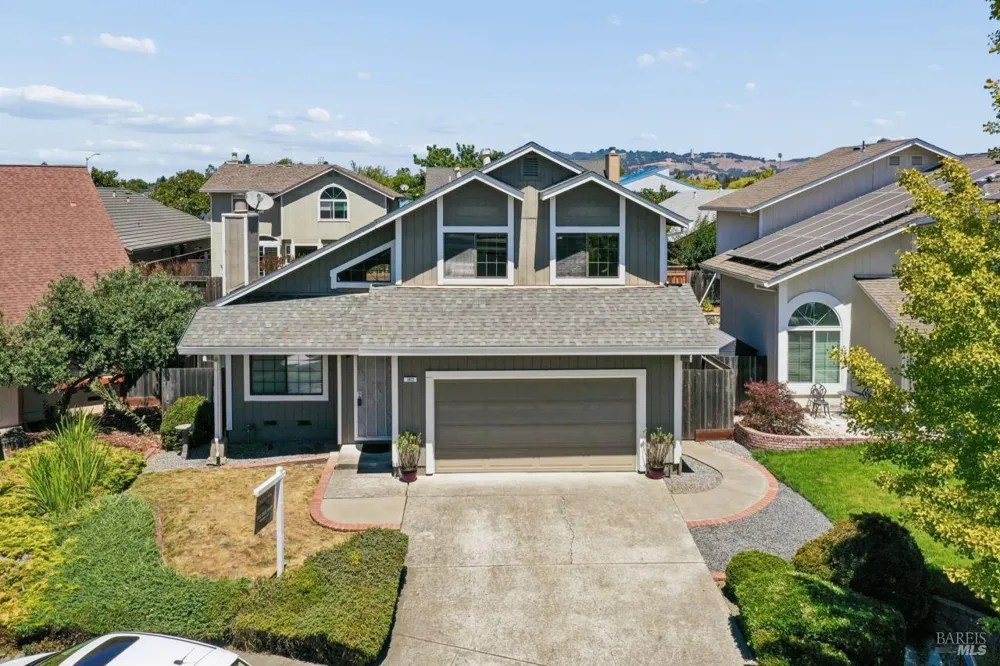 1412 Mathias Place Rohnert Park, CA 94928