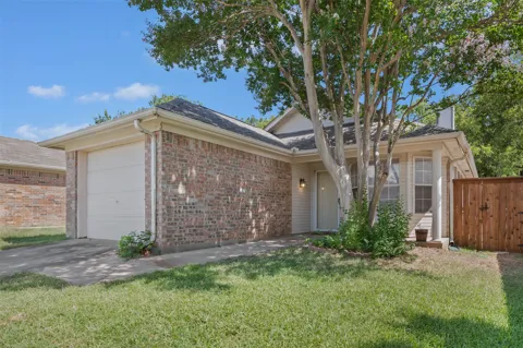 1918 Lee Drive