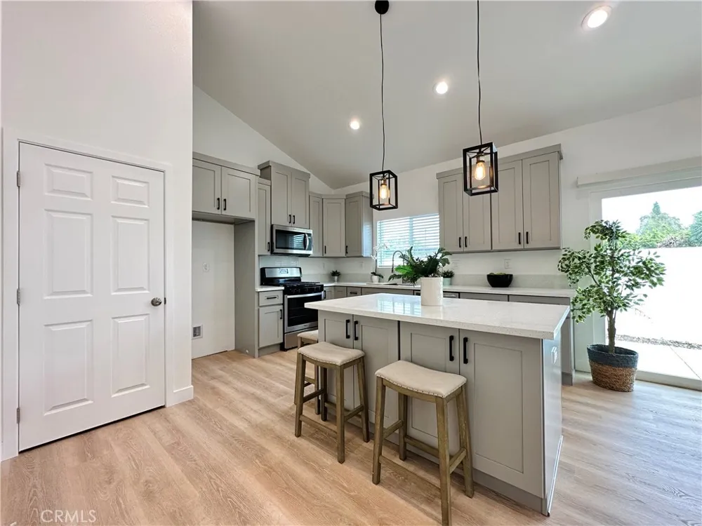 2418 Thorn Place #A Fullerton, CA 92835
