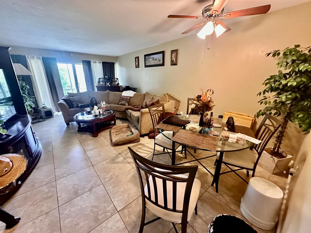 1505 CRESCENT CIRCLE #A12 Lake Park, FL 33403